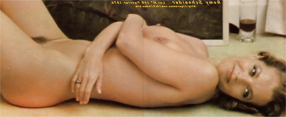25P Romy Schneider (Nue)