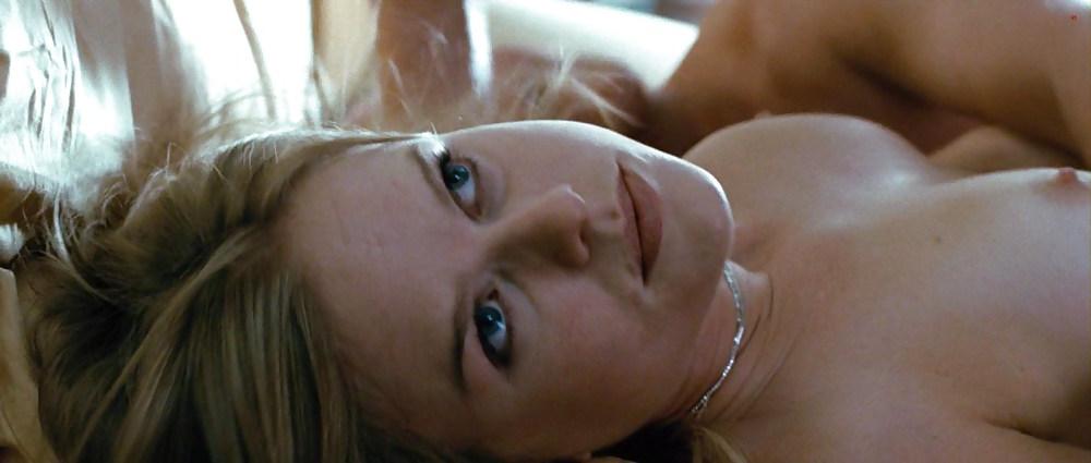 25P Alice Eve UK Babe