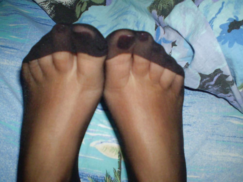 13P Footjob and feet