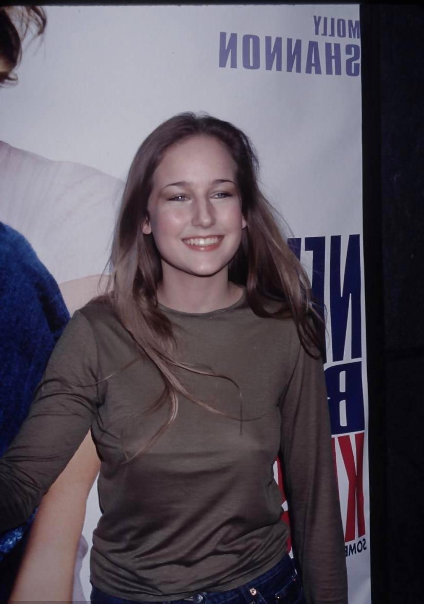 25P Beautiful Celebs Pokies 4 by TROC