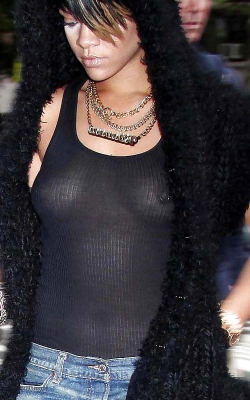 25P Beautiful Celebs Pokies 4 by TROC