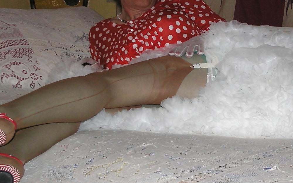 25P petty phose and stockings