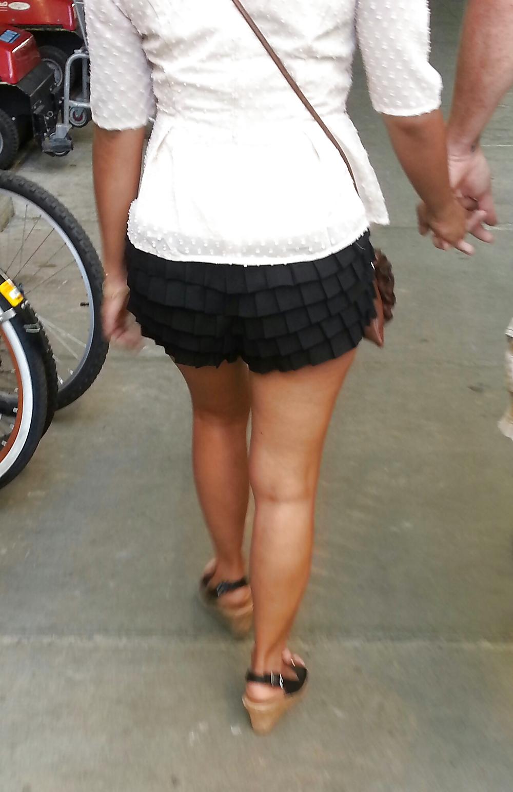 17P Street candids