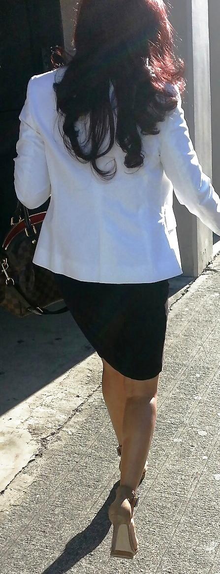 17P Street candids