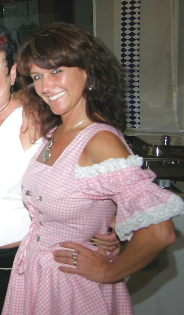 10P German Milfs