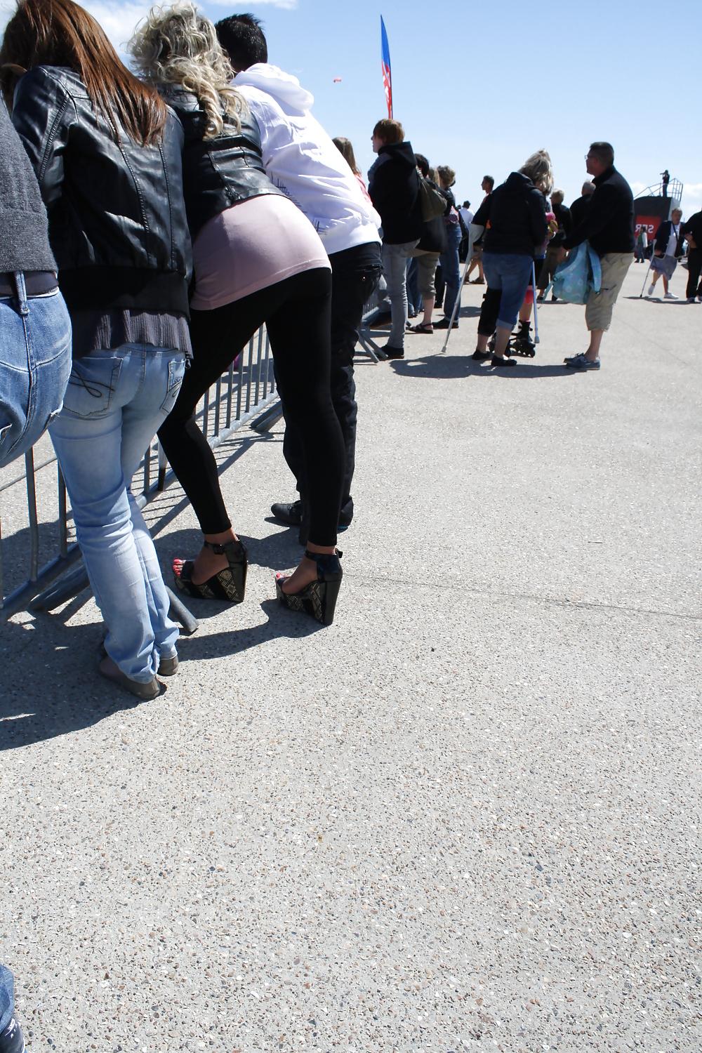 5P Heels on street