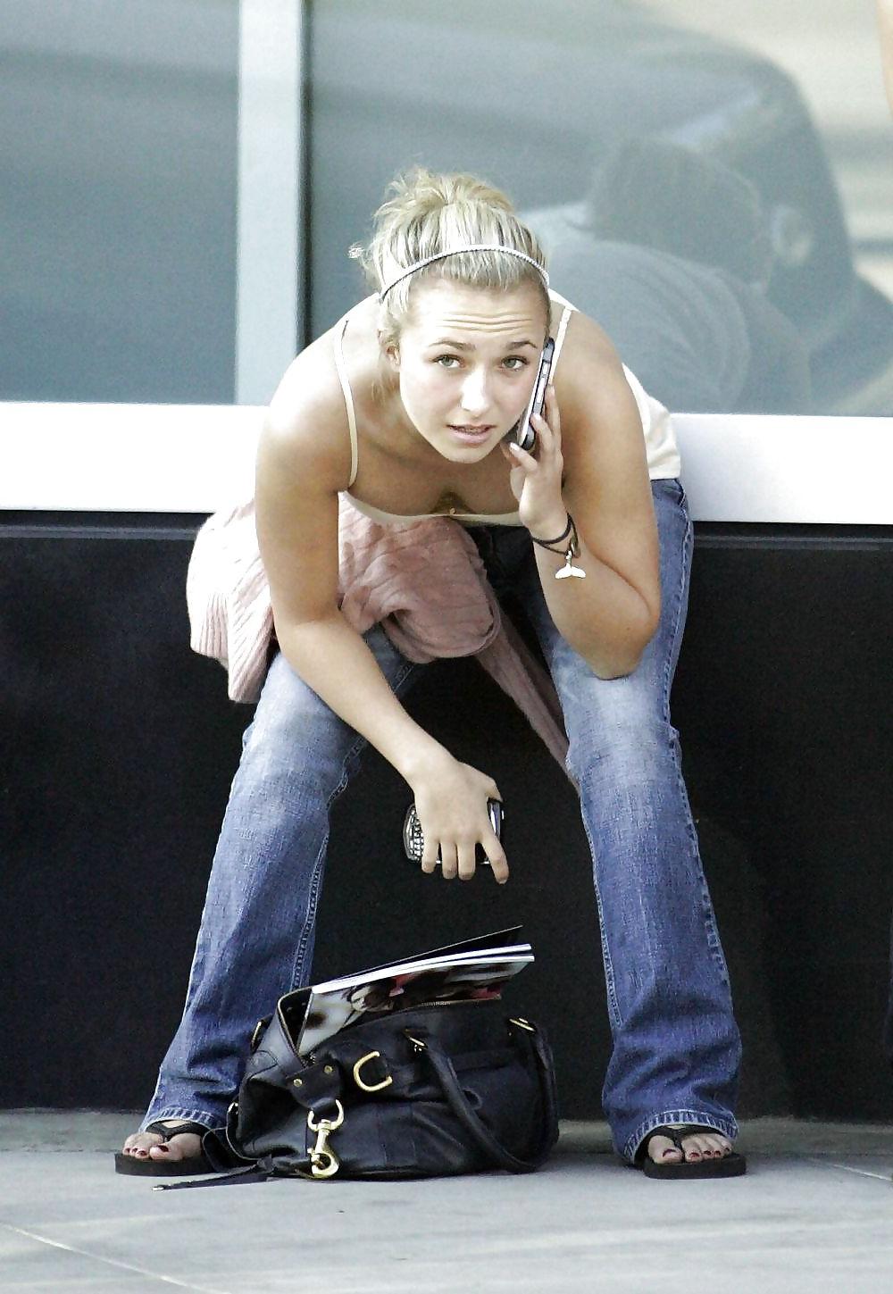 25P Celeb wardrobe malfunction vol II. upskirt down blouse