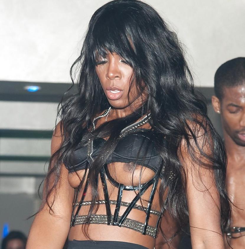 25P Celeb wardrobe malfunction vol II. upskirt down blouse
