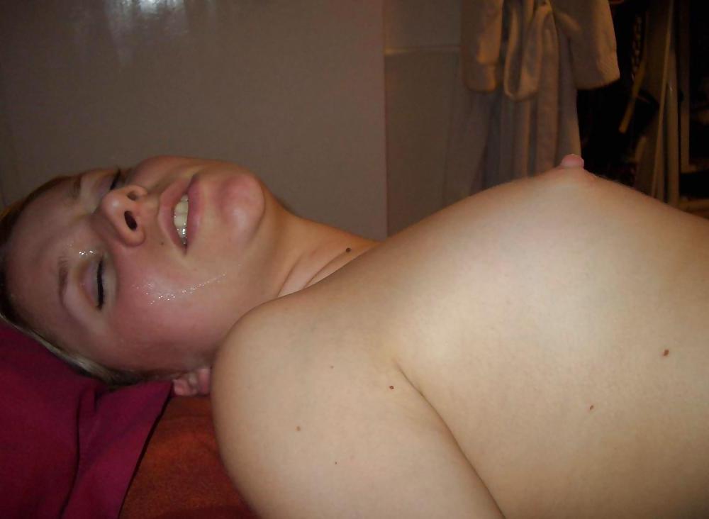 23P Hot amateur blonde loves anal and sperm