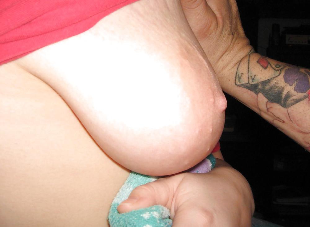 25P Erotic Wife P1