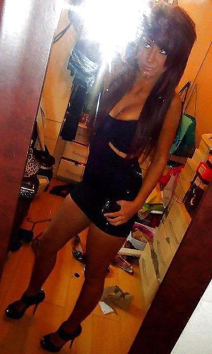 25P Hot babes 34