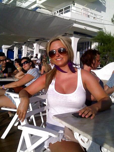 25P Hot babes 34