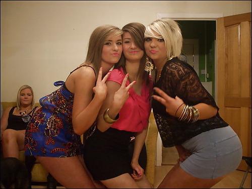25P Hot babes 34
