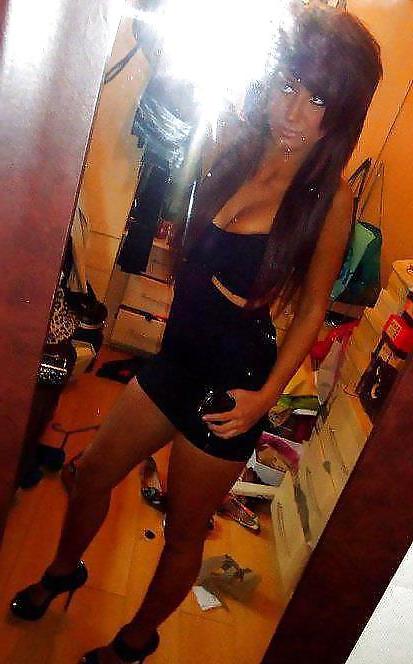25P Hot babes 34