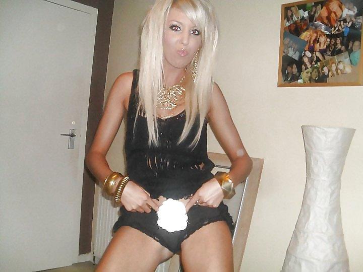 25P Hot babes 34