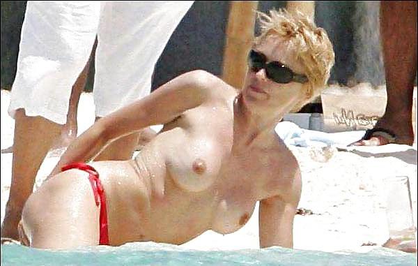 25P Celebs oops 39