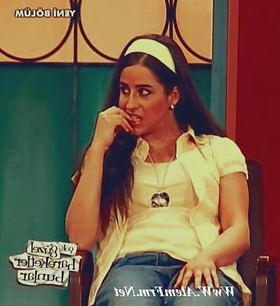 25P Busra Pekin Sexy Turkish Actress Teen