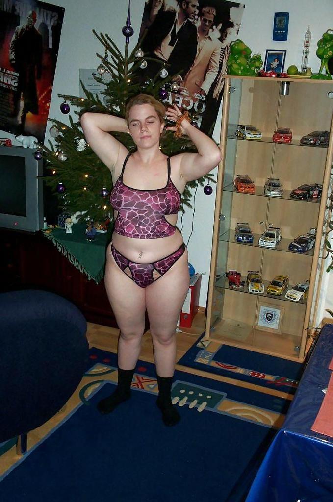 25P GERMAN GIRL - HOT AND BEAUTIFUL
