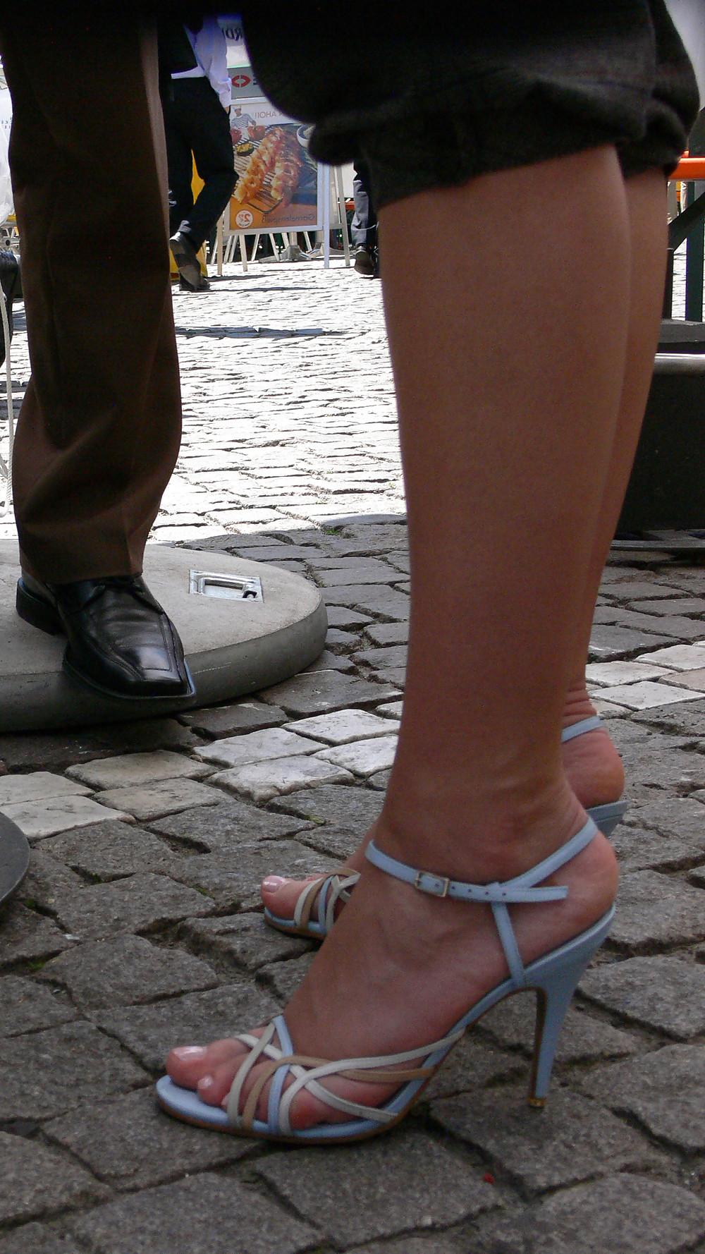 25P Street Candids I.