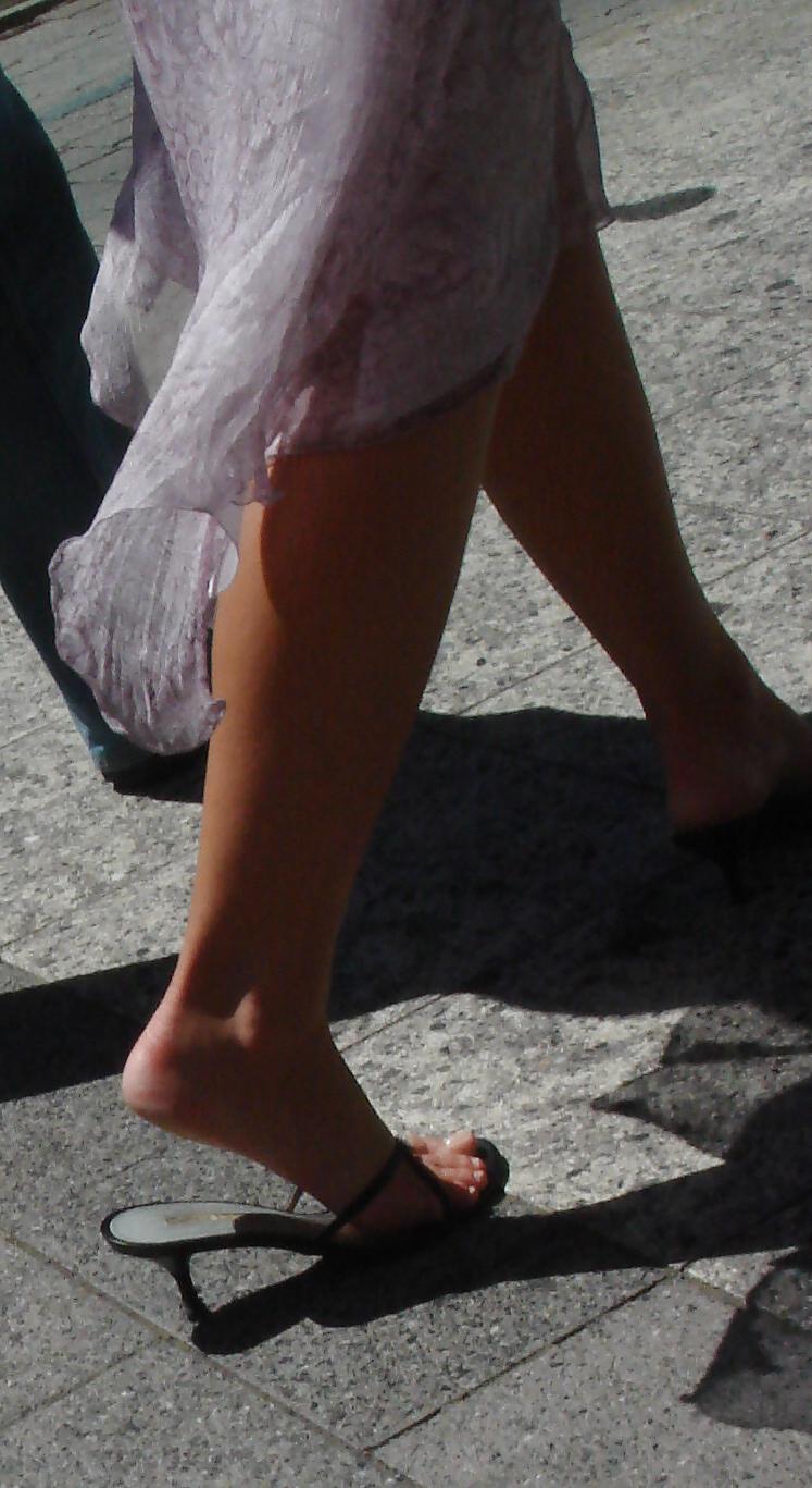 25P Street Candids I.