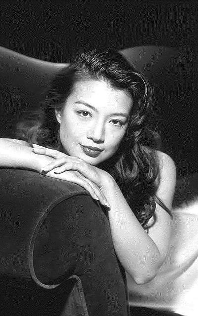 25P Ming Na Wen Ultimate Collection