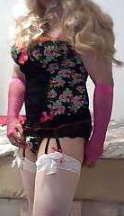 15P Crossdressing in Pink Black