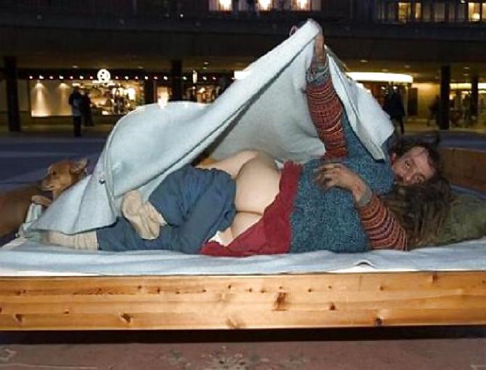 20P Kimberly ... Homeless men