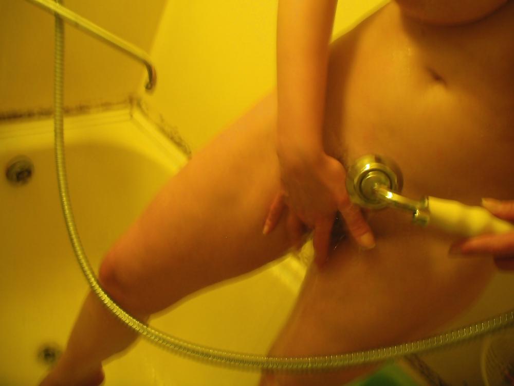 20P Anal sex in the shower ....