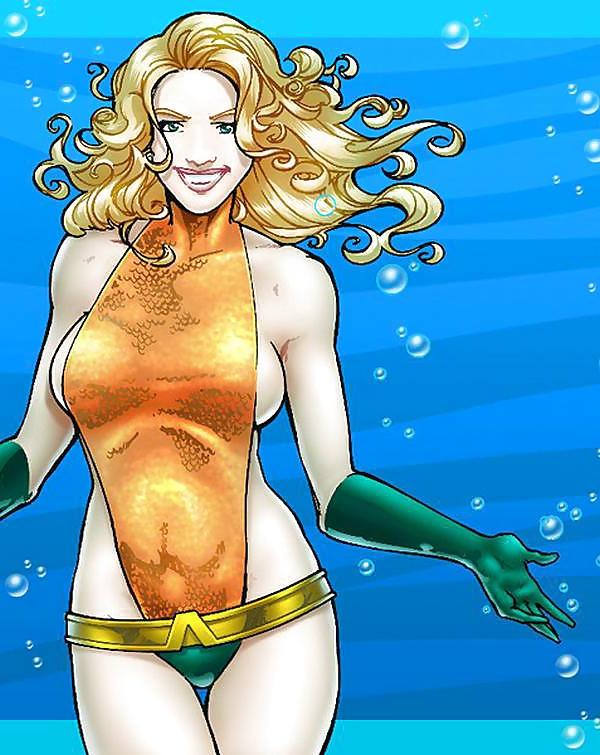 17P CROSSDRESSING SUPERHEROES