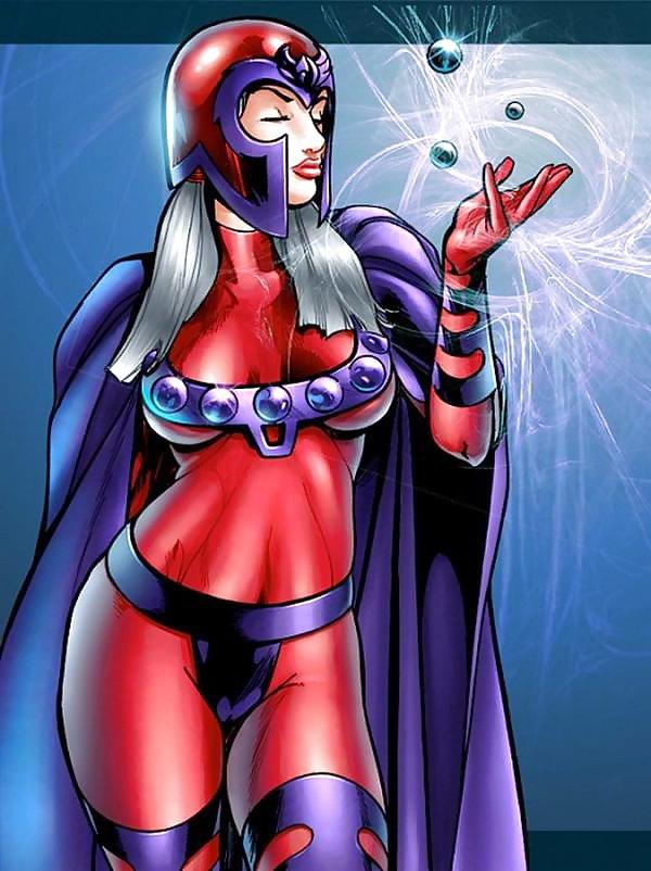 17P CROSSDRESSING SUPERHEROES