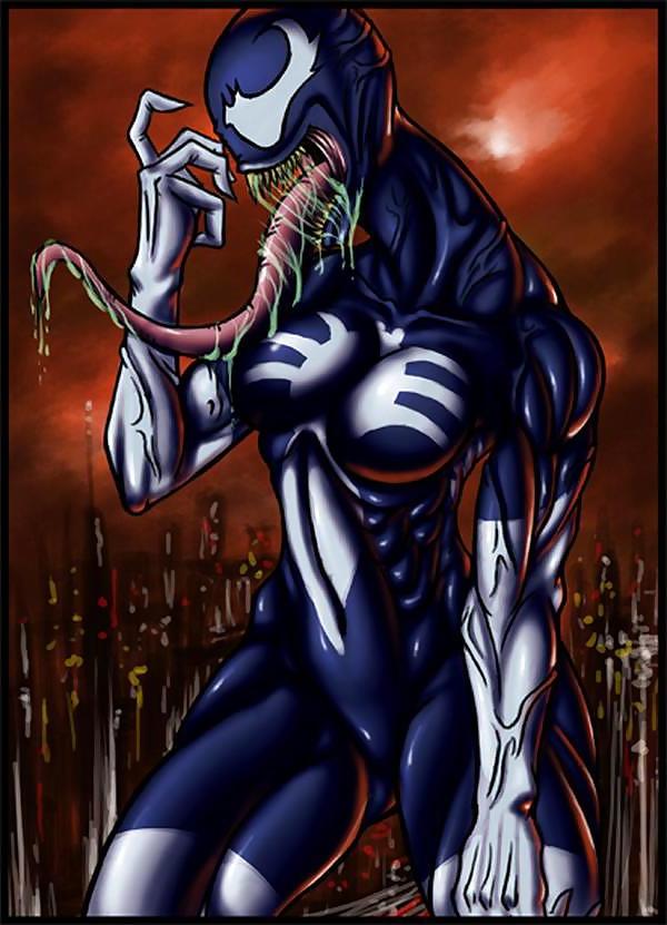 17P CROSSDRESSING SUPERHEROES