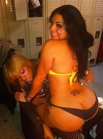 25P Love Those Strippers