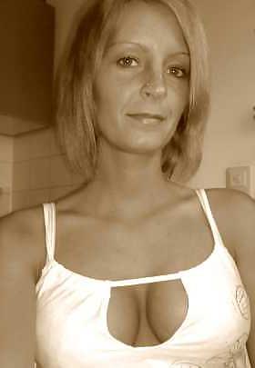 21P German Girls