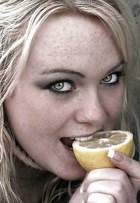 21P German Girls