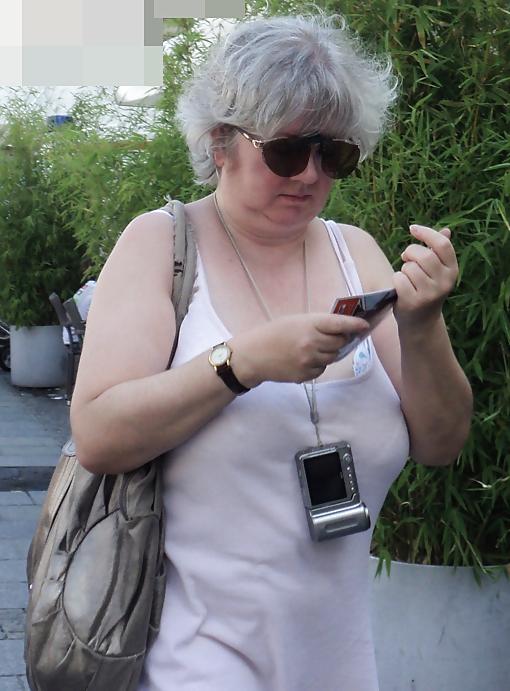 6P Huge Candid Street Tits