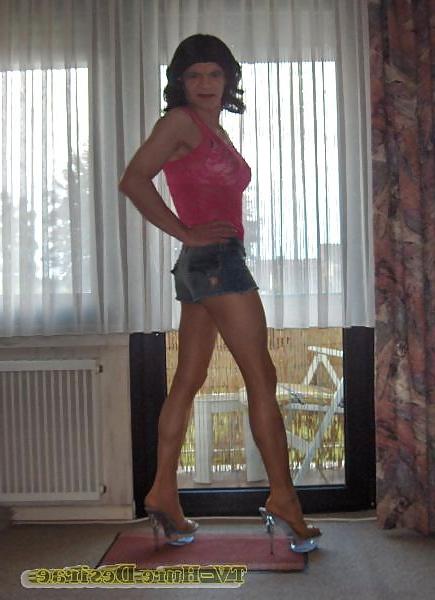 16P Crossdresser Slut
