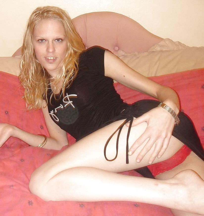 25P Blonde English Hooker