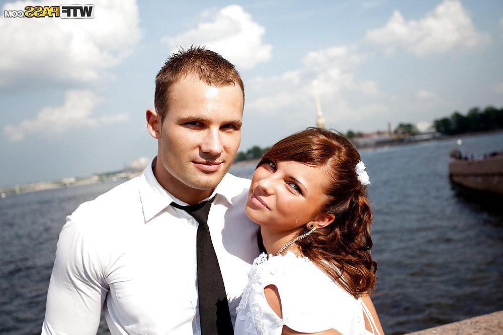 25P Just Married: Savage Anal 