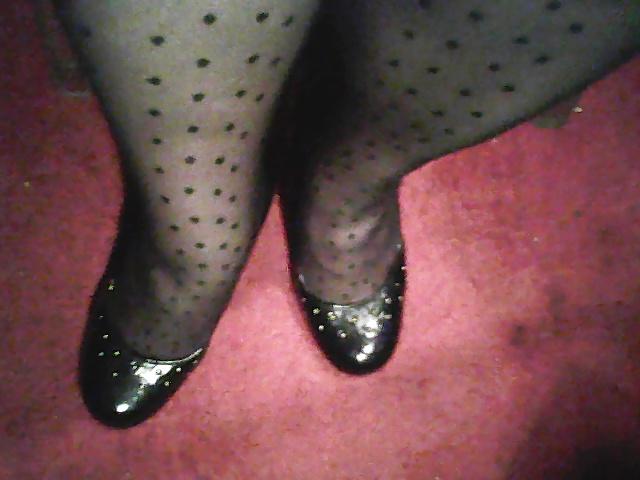 4P Stockings (blk) and heels