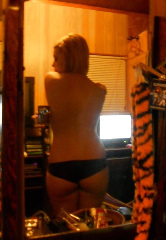 25P Emo slut