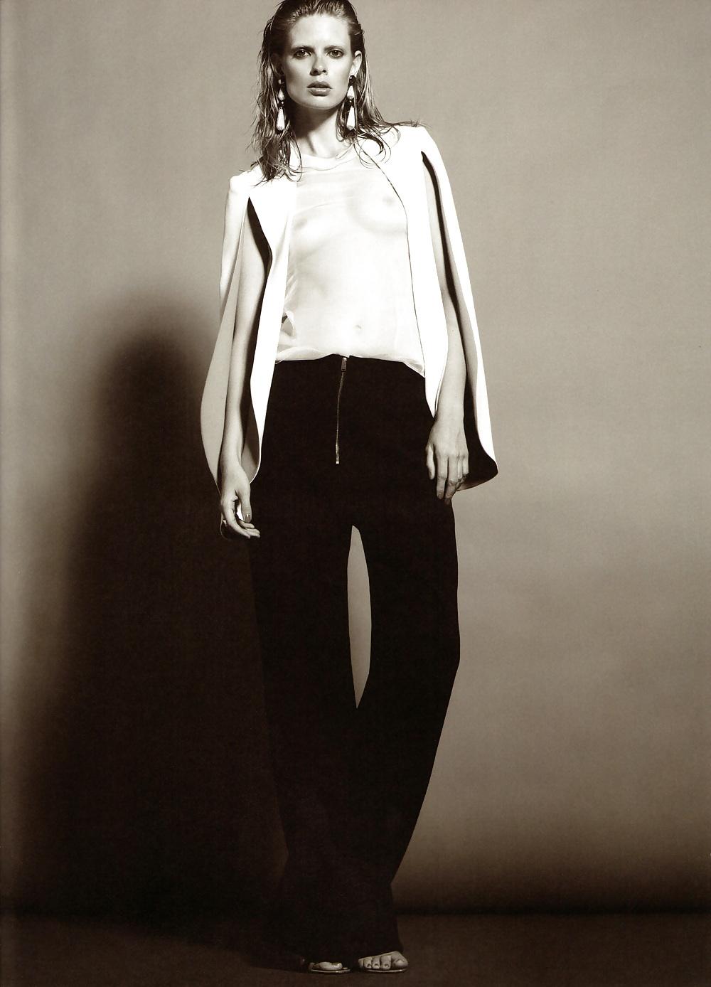21P Julia Stegner german topmodel