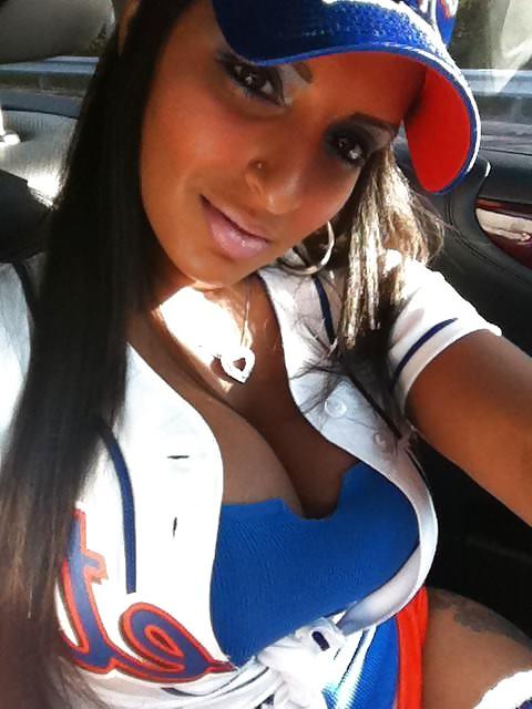 19P Big Boobs & Bodies 6