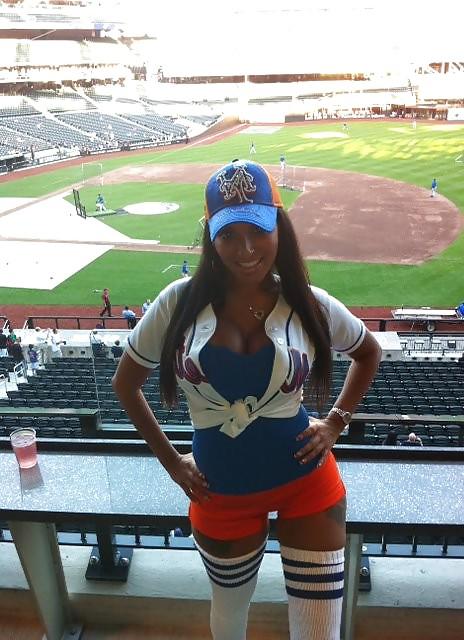 19P Big Boobs & Bodies 6