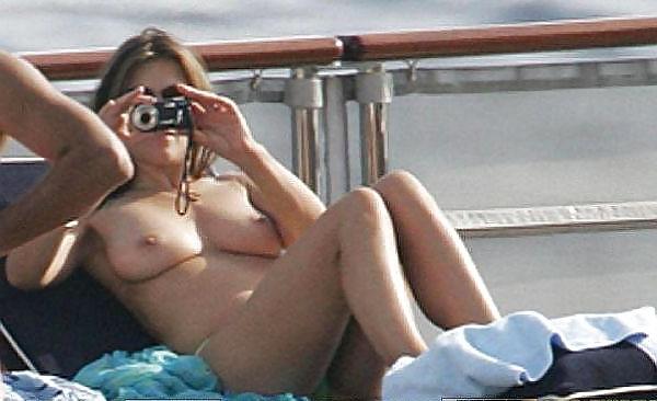 25P Celebs oops 14
