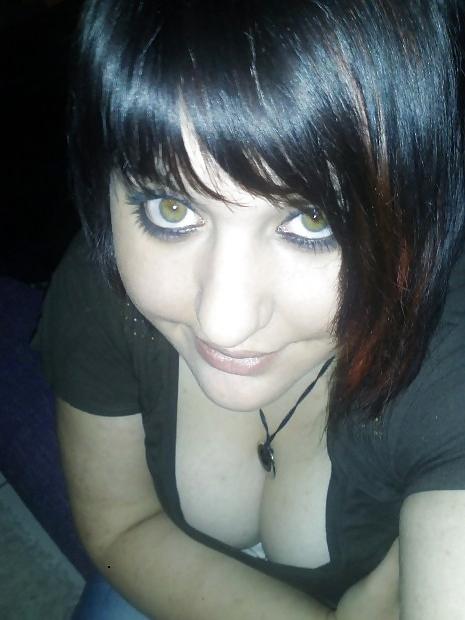 25P Hot sluts from german social network WKW