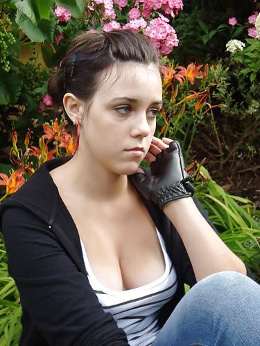 25P Hot sluts from german social network WKW