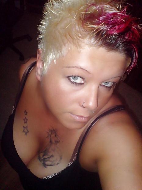 25P Hot sluts from german social network WKW