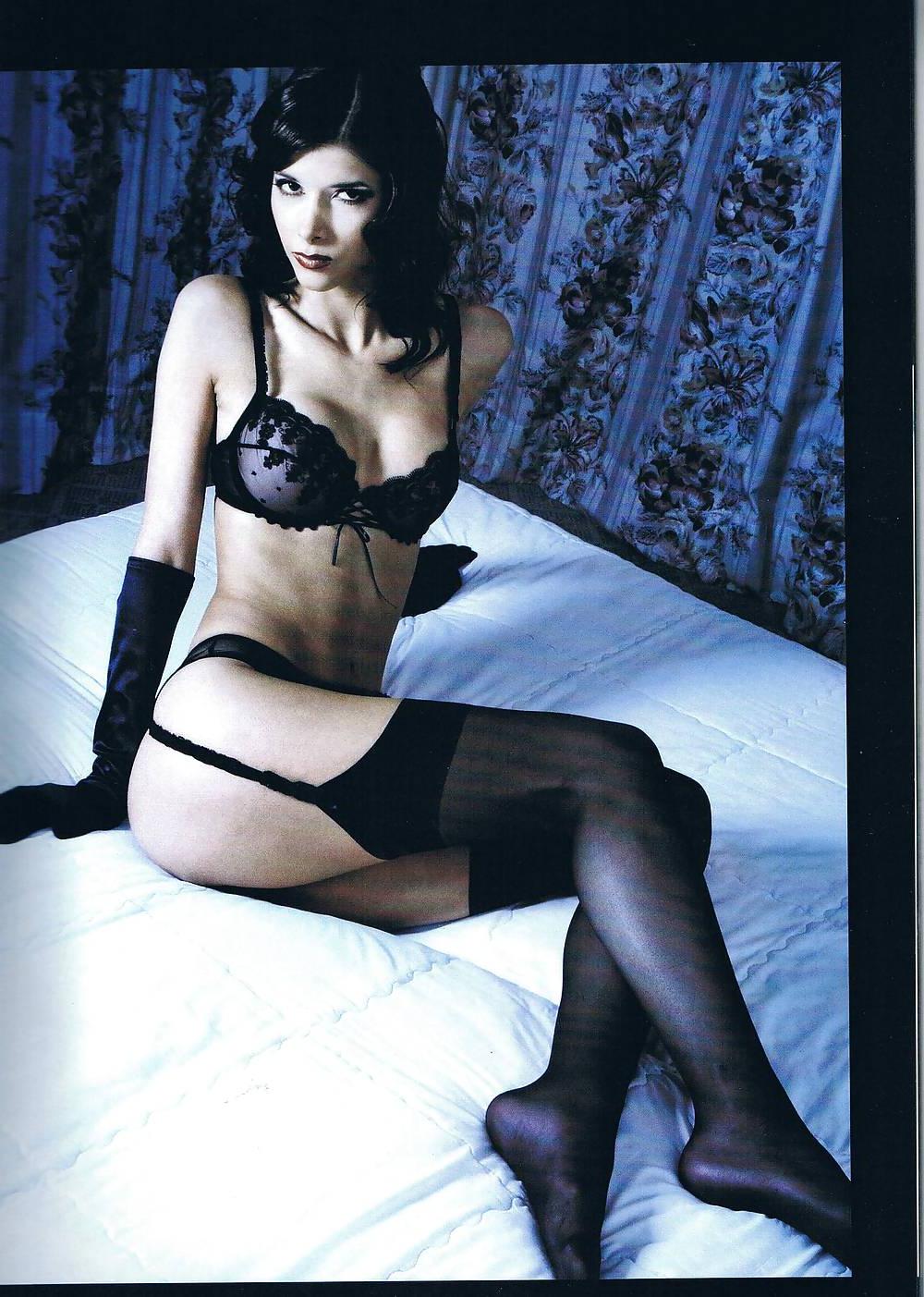 25P Hot german girl