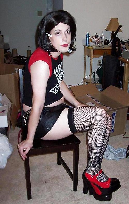24P Crossdresser and Ladyboys 09