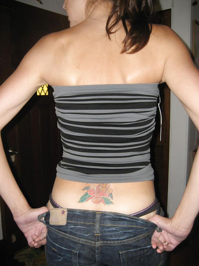 25P Horny Swinger Wife P1